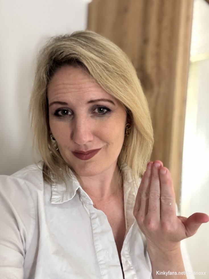 Komm näher. Damit ich dich besser in den Staub treten kann!